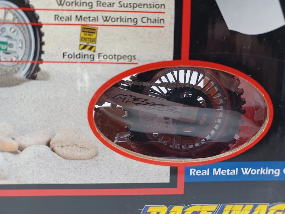 Bicicleta MX coleccionable fundida a presión 1:6 Mike Metzger imagen de carrera Toyzone Foto 3 de 3