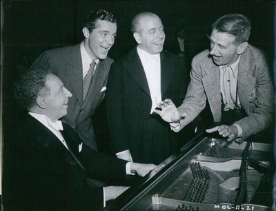 1947 John Cromwell Eugene Ormandy Artur Rubinstein Musician Pianist 7X9 Photo