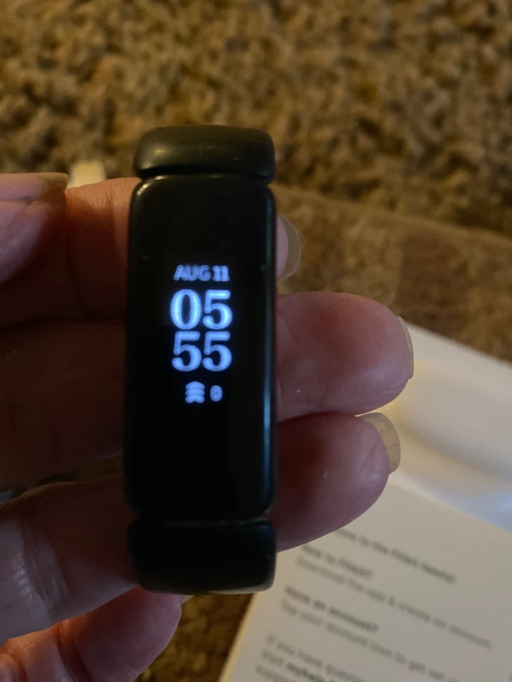 Fitbit Inspire 2 Activity Tracker -Fitness tracker + Heart Rate -Black, Used, N2 - Image 4 of 4