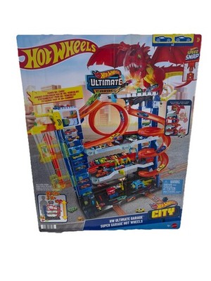 Hot Wheels City Ultimate Garage Playset with 2 Die-Cast Cars Storage for 50 Cars