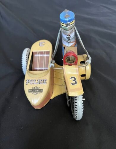 Vintage 2001 Harley Davidson Tin Litho Wind Up Police Motorcycle with Sidecar - Picture 1 of 4