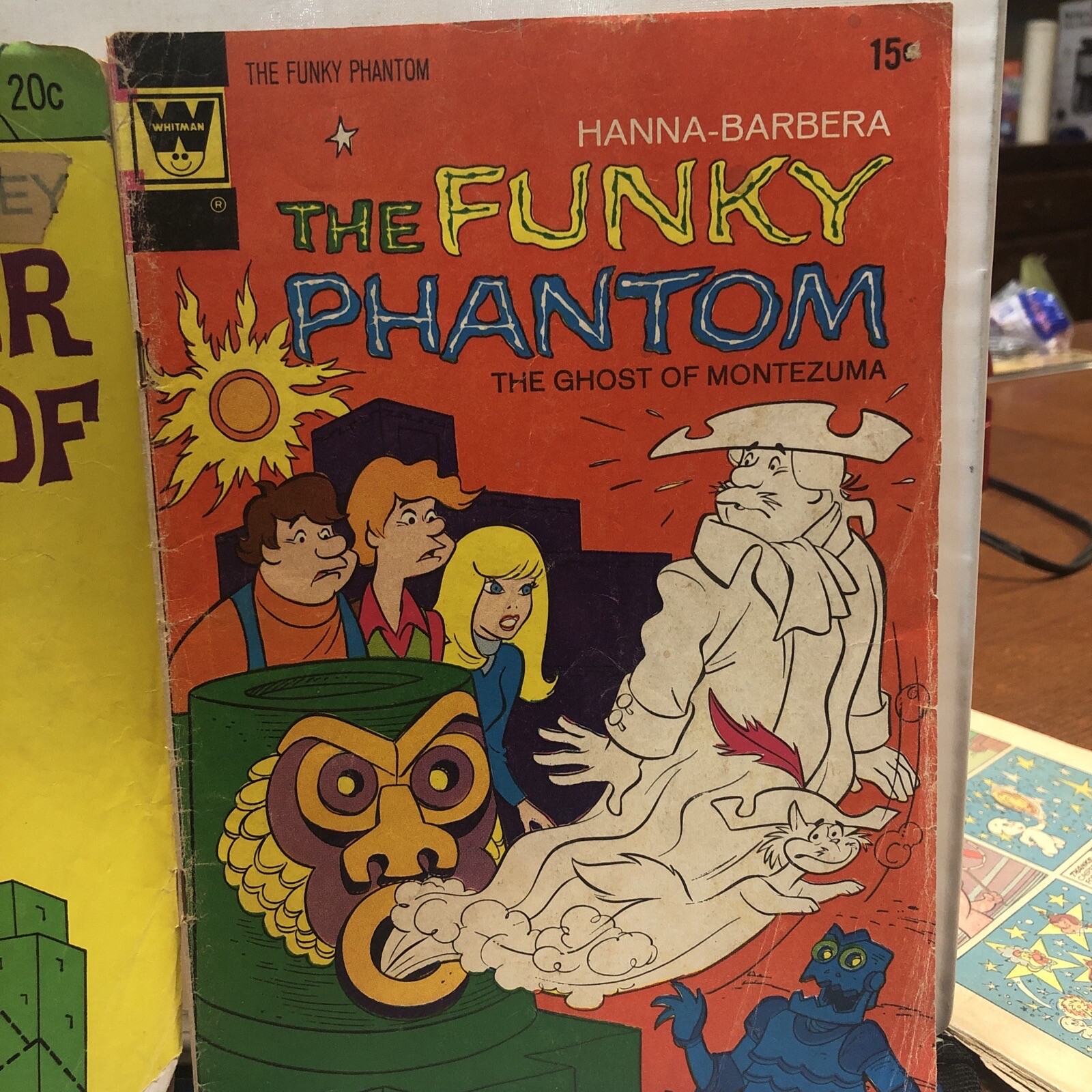 Lot of 4 Whitman Comic Books Super Goof,Smokey Bear,Funky Phantom, Baby Snoots