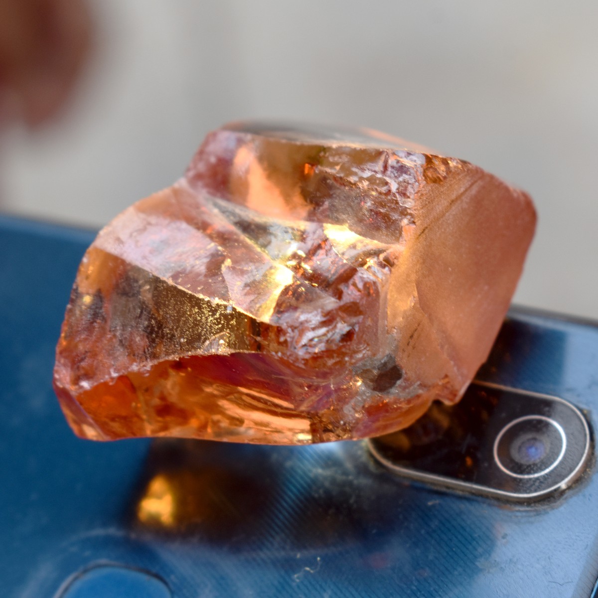 Natural Orange Sapphire Raw Uncut 327.95 Carat Rough