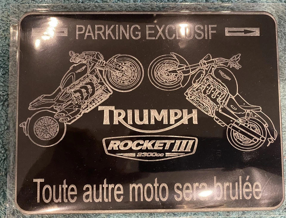Plaque Parking Exclusif Triumph Rocket 3 Première génération - Photo 1/1