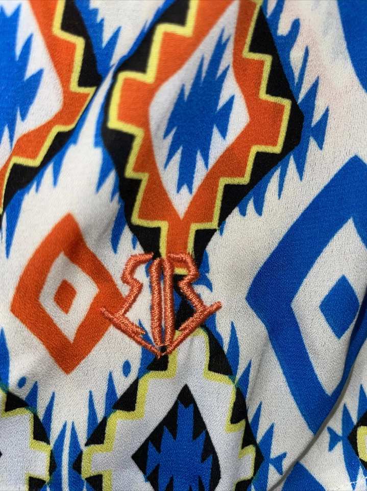 Roar 电灯可爱束腰上衣阿兹特克部落刺绣镂空袖子 — 第 4/4 张图片