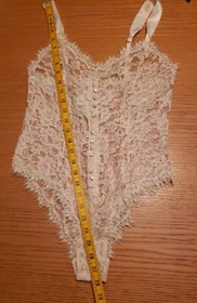 VTG Victoria's Secret Cream Sheer Lace Teddy Lingerie Sz S Gold Label FLAWS