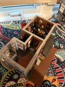 LEGO Creator Modular Expert Detective's Office 10246 Retired Complete W/ Manual