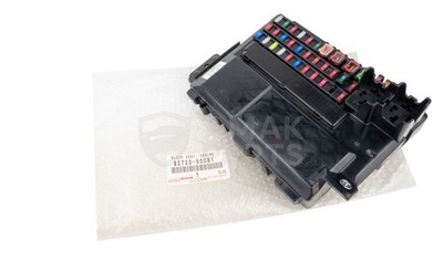 Genuine OEM Fuse Relay Engine Room Junction Block for Lexus LS460 82720-50081