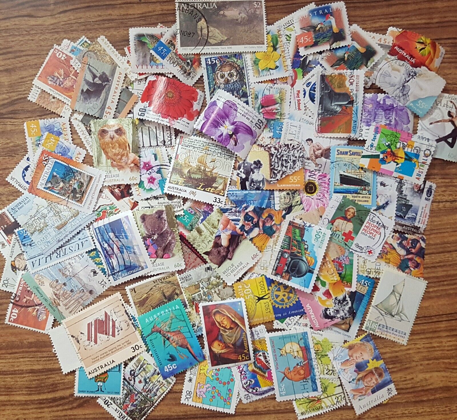 Bulk lot clearance 100+ Australian Decimal Postage Stamps off paper mixed #102