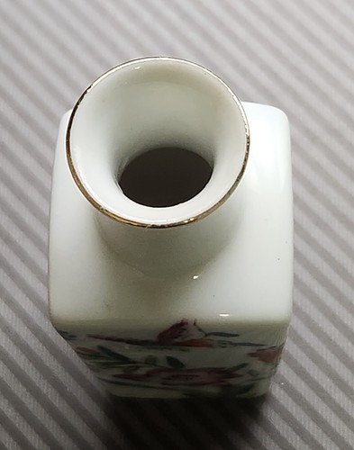 Miniature Vintage Chinese Vase Floral Made in China Collectible - Picture 5 of 11