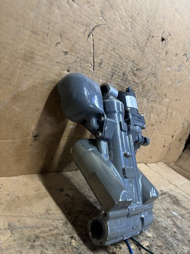 Honda BF90- BF225 4 Stroke Power Trim For Parts Works Needs Seals - Picture 8 of 10