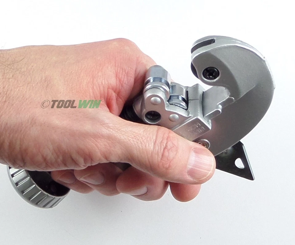 2 pc Large and Mini Tubing Cutter Set 1/8" to 1-1/8" Copper Pipe Tube - Image 2 of 4