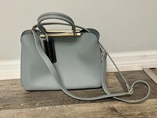 la terre handbags