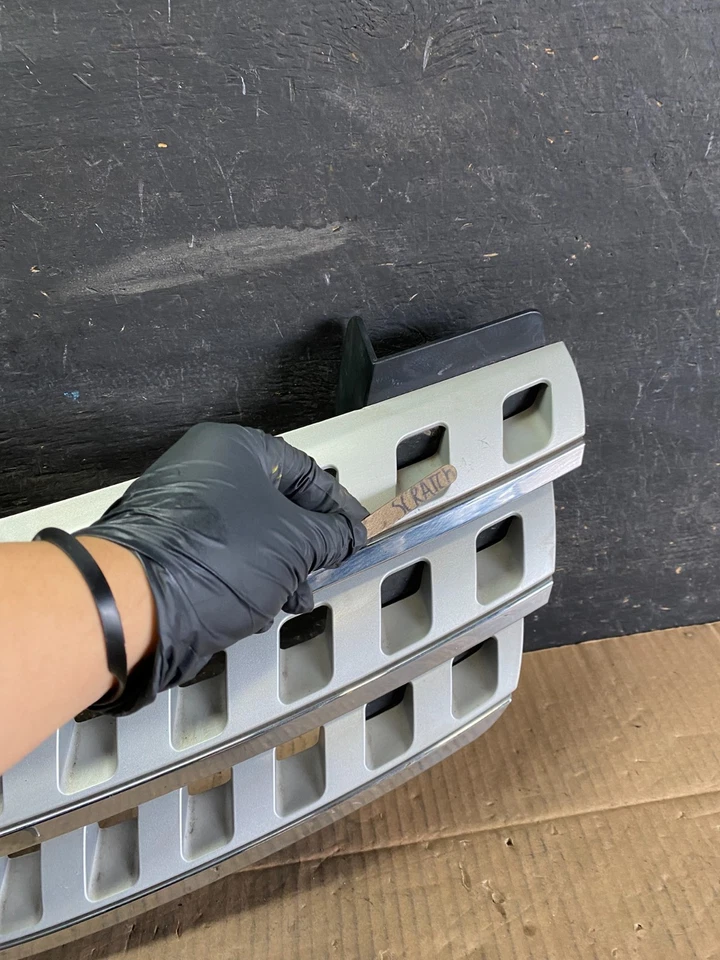 Parrilla superior delantera OEM R7831 DG Mercedes Benz ML350 ML550 2006 2007 2008 Foto 4 de 4