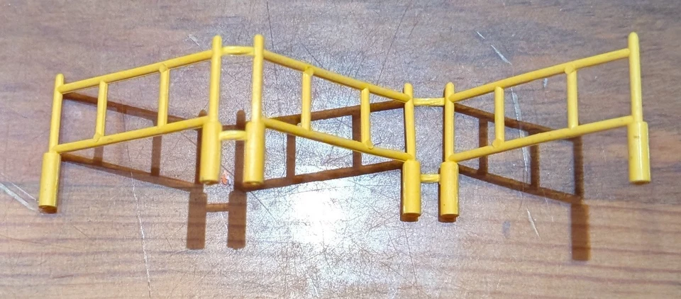 Vintage 1969 Lesney Matchbox #11 SCAFFOLDING Accessory Part *ONLY* - Image 2 of 4