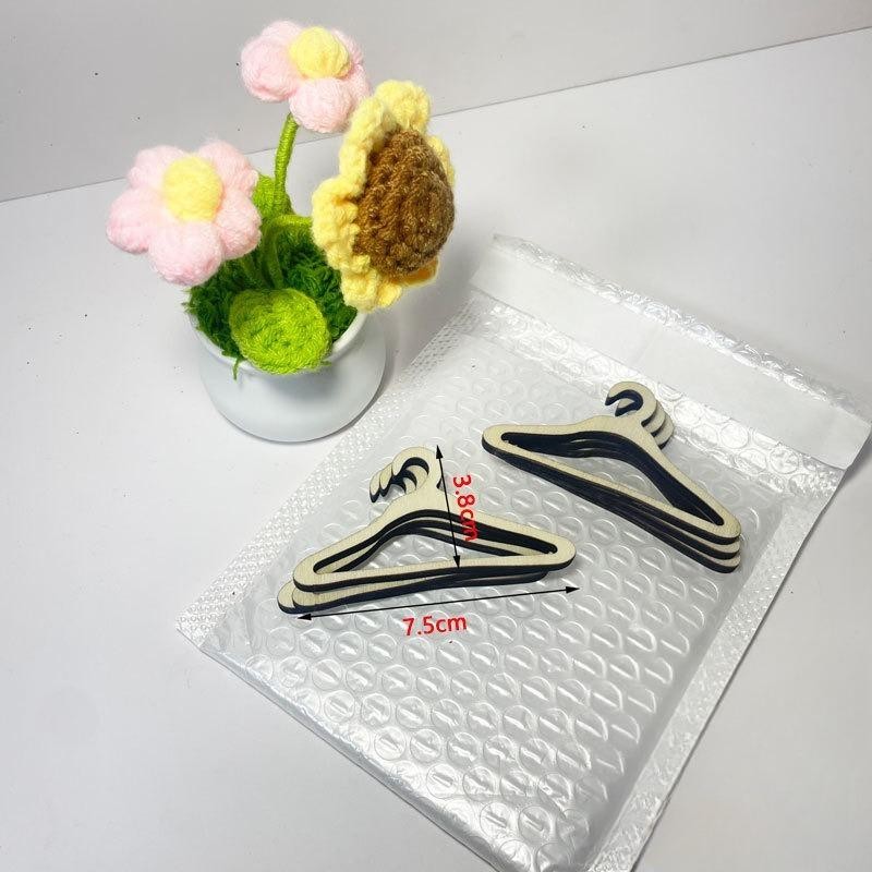 Mini Wooden Clothes Rack for LUFUFU - Cute Display Stand for Doll Outfits