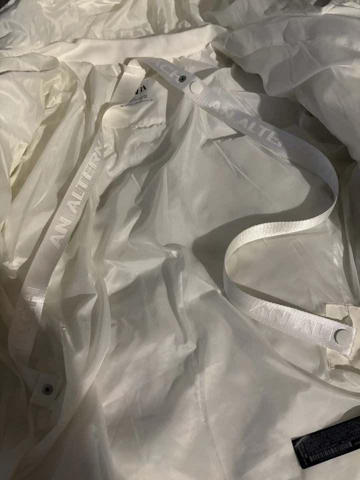 Chaqueta acolchada blanca Zara Foto 4 de 4