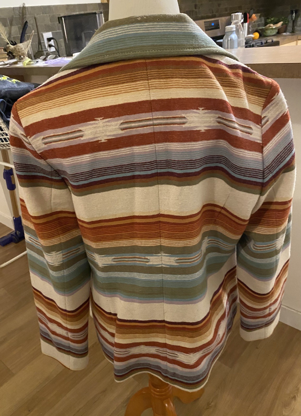 Pendleton Womens 100% Virgin Wool Southwestern Az… - image 4