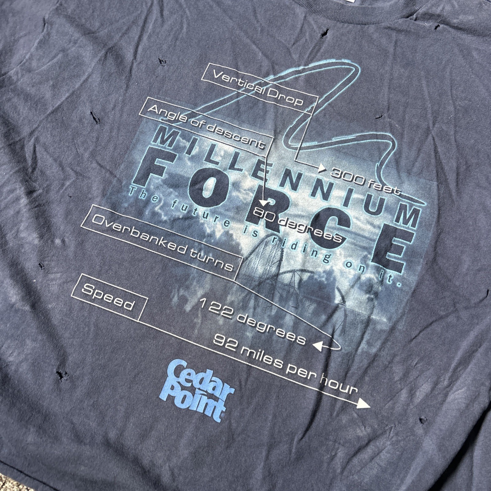 Roolercaster Vintage Cedar Point Millennium Force Rollercoaster Ride T-Shirt XXL Y2K ...