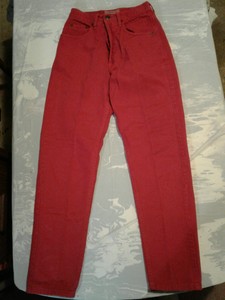 guess red jeans