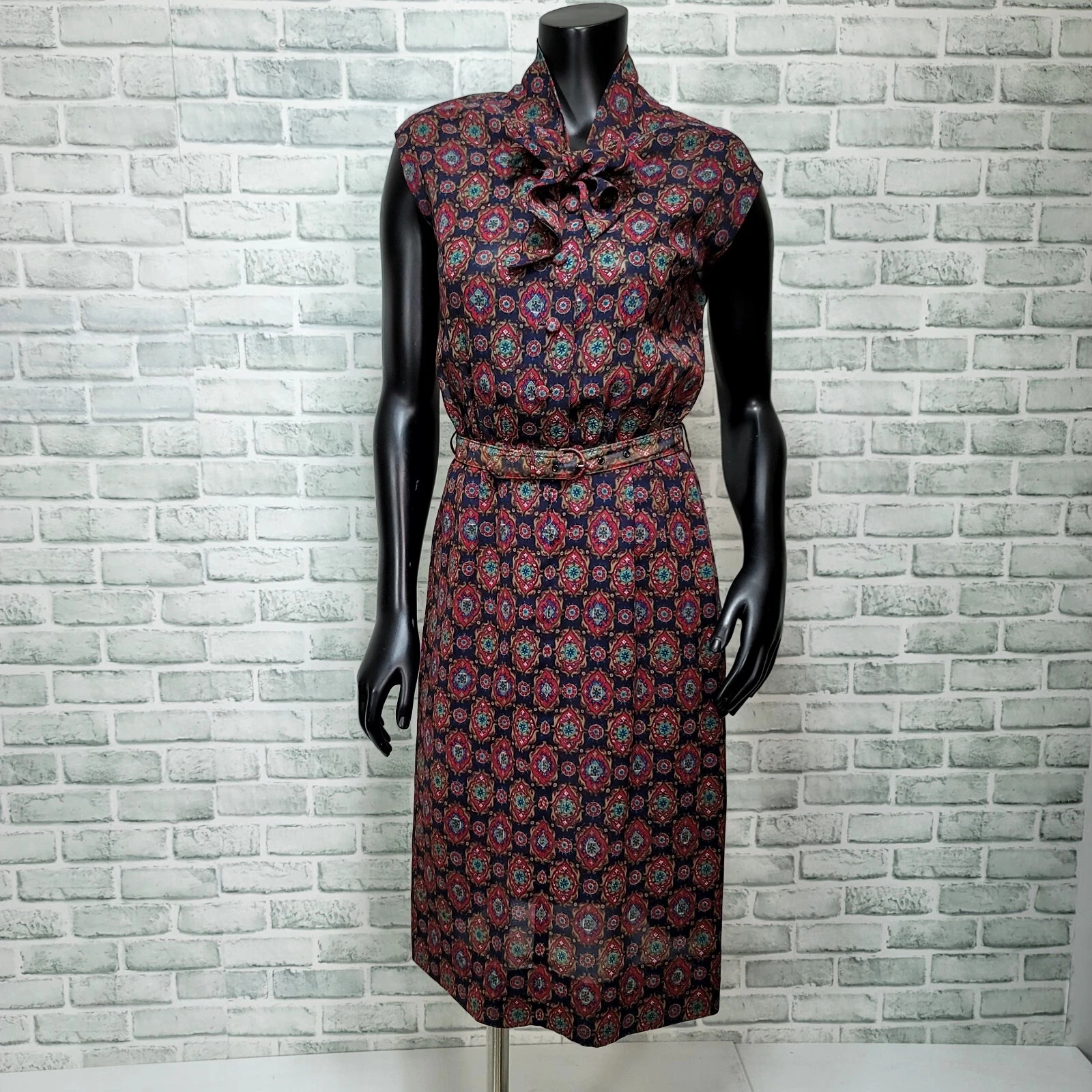 Vintage 70s Sheer Chiffon Mandala Geometric Pattern Tie Collar Midi Dress