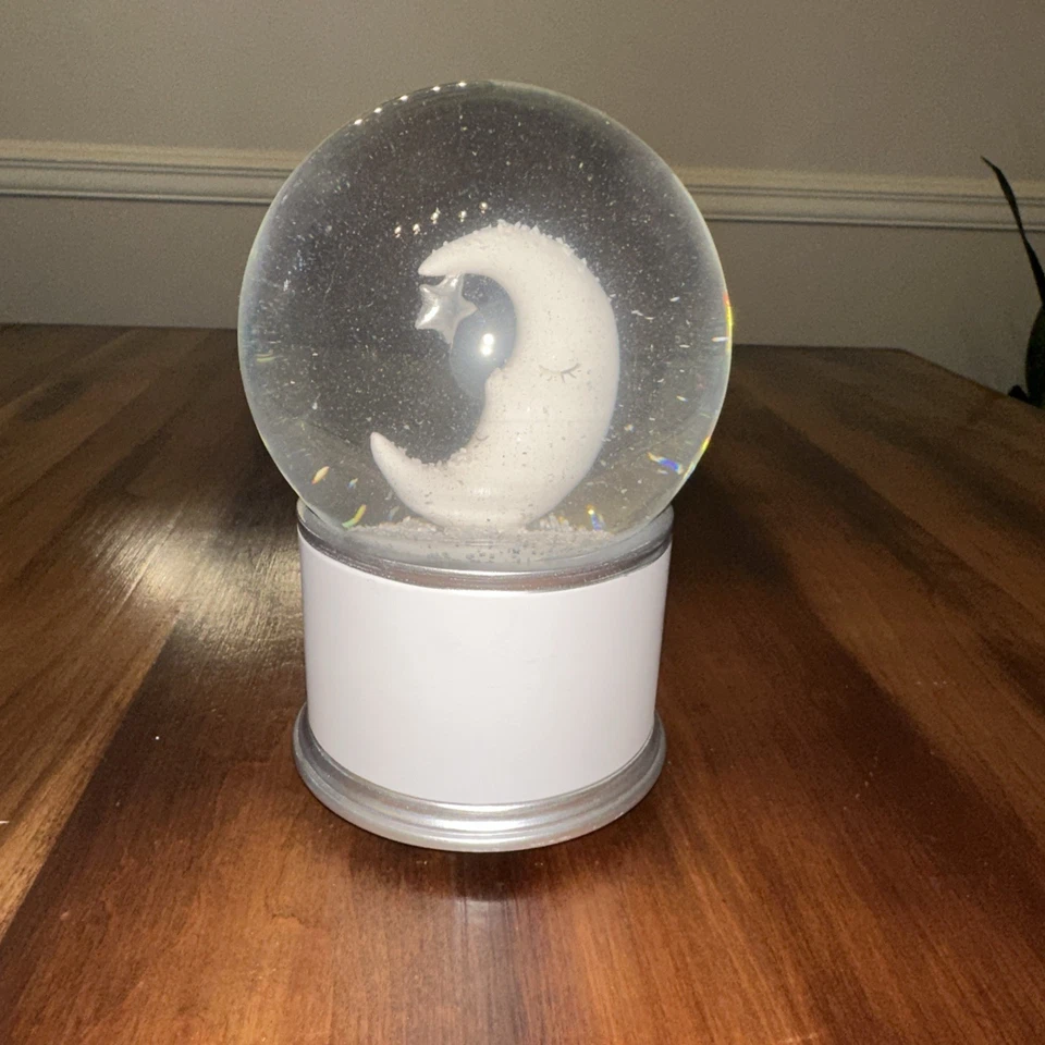 POTTERY BARN KIDS Сонная Луна Музыкальный Светящийся Снежный Глобус - Детский Подарок Б/У в отличном состоянии - Изображение 3 из 4