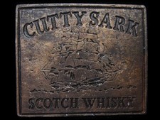 LA27137 VINTAGE 1970s  CUTTY SARK SCOTCH WHISKEY  BOOZE BELT BUCKLE