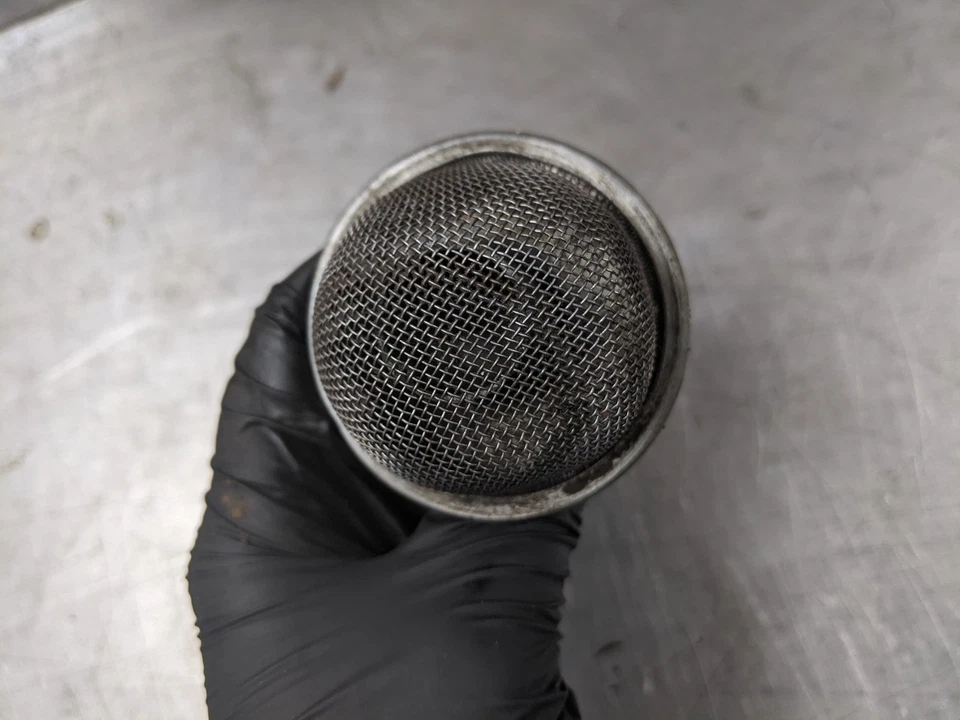 Tubo de recogida de aceite de motor para Nissan Quest 3.5 15050JA10A 15-17 Foto 4 de 4