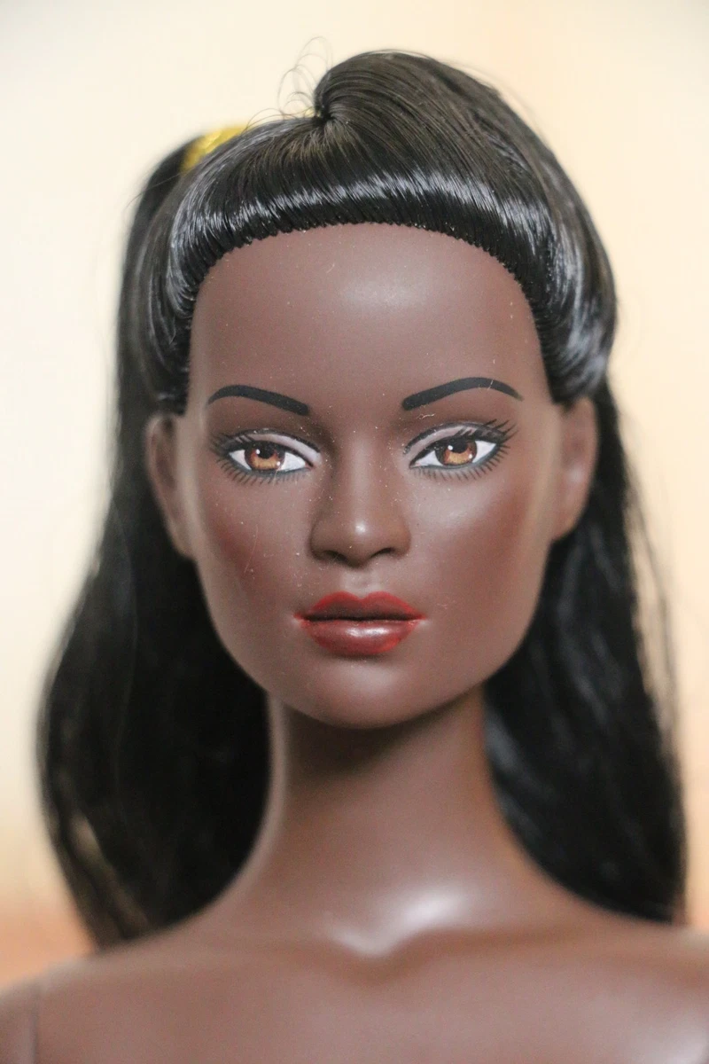 Poupée Tonner Jac - Ultra Basic 16 Pouces - Collection Regina Wentworth 2007