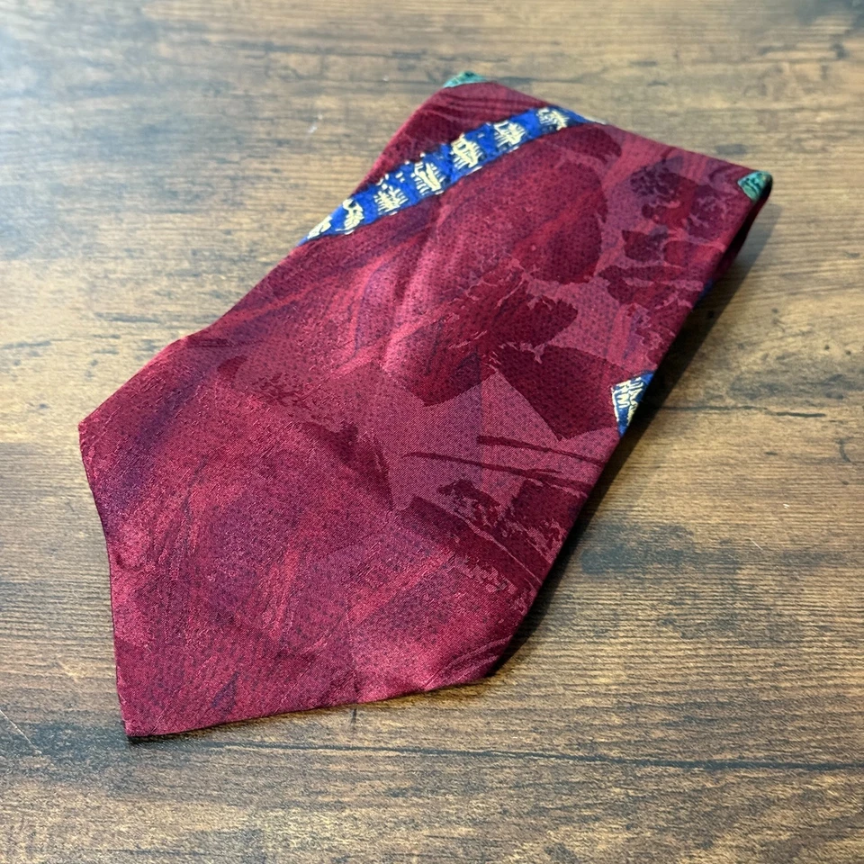 ENVÍO GRATUITO DE COLECCIÓN Corbata Coogi Australia 100% Seda Años 90’s Tela Roja Abstracta Foto 2 de 4