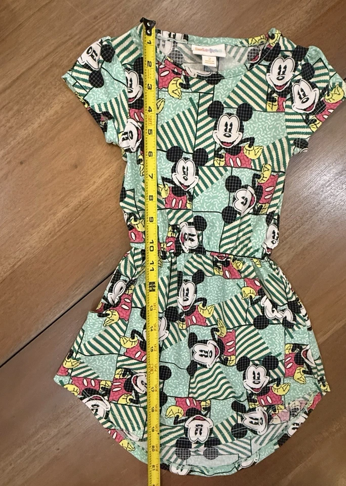 Vestido LuLaRoe X Disney Mae Niñas Talla 2 Mickey Mouse Verde Azulado Diseño Retro Bolsillos Usado en Excelente Condición Foto 4 de 4