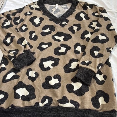 Celeste Leopard Print Top Large Tiered Long Sleeve V-Neck Blouse XL