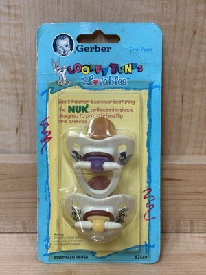 VTG 1994 NUK Pacifier Size 2 6-18 Months Looney Tune Lovables 2- Pack NEW NOS