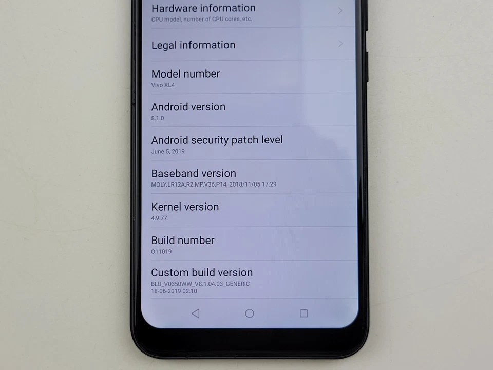 BLU Vivo XL4 (V0350WW) 32GB (GSM Unlocked) Dual SIM - SMALL ISSUE - J9315 - Image 3 of 4