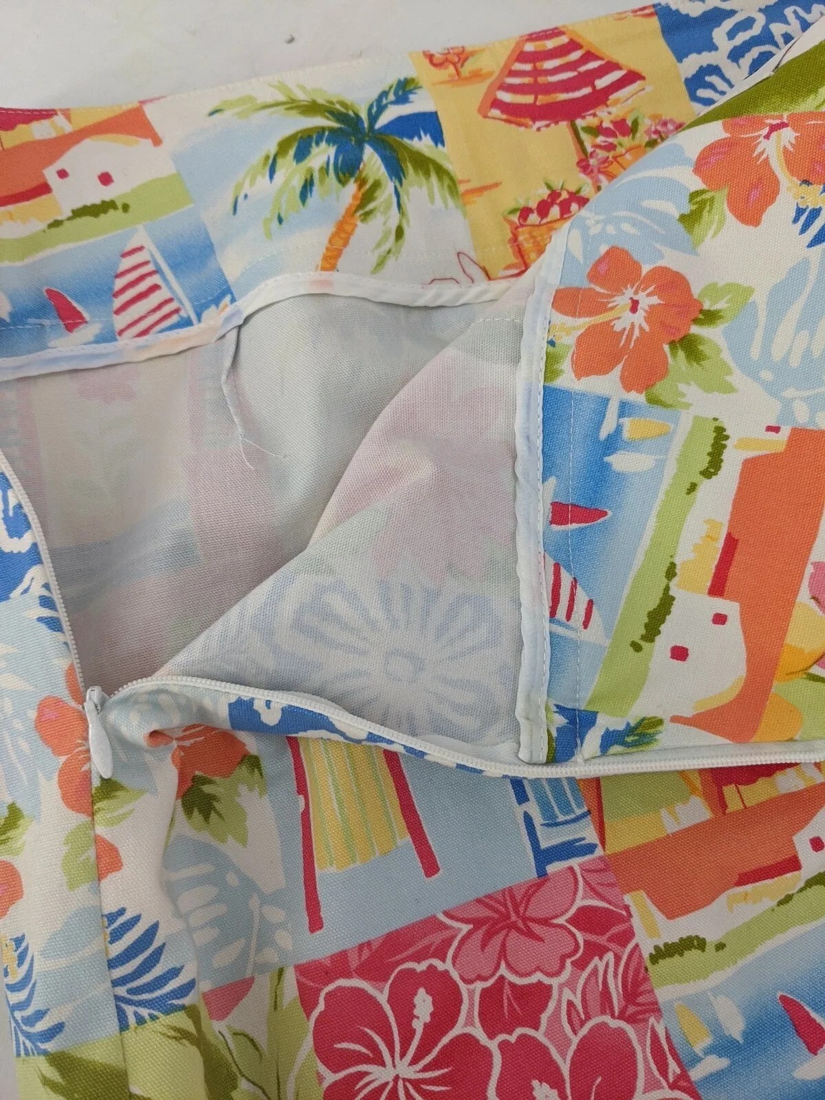 Talbots Women's 10P Side Zip Patchwork Tropical A… - image 4