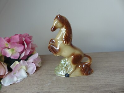 Porzellan Figur Ziegenpferd Made in Brazil Vintage