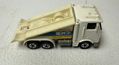 DREAM CARS RAMP TRUCK - VINTAGE 1986 HOT WHEELS 1:64 DIECAST - BLACKWALLS
