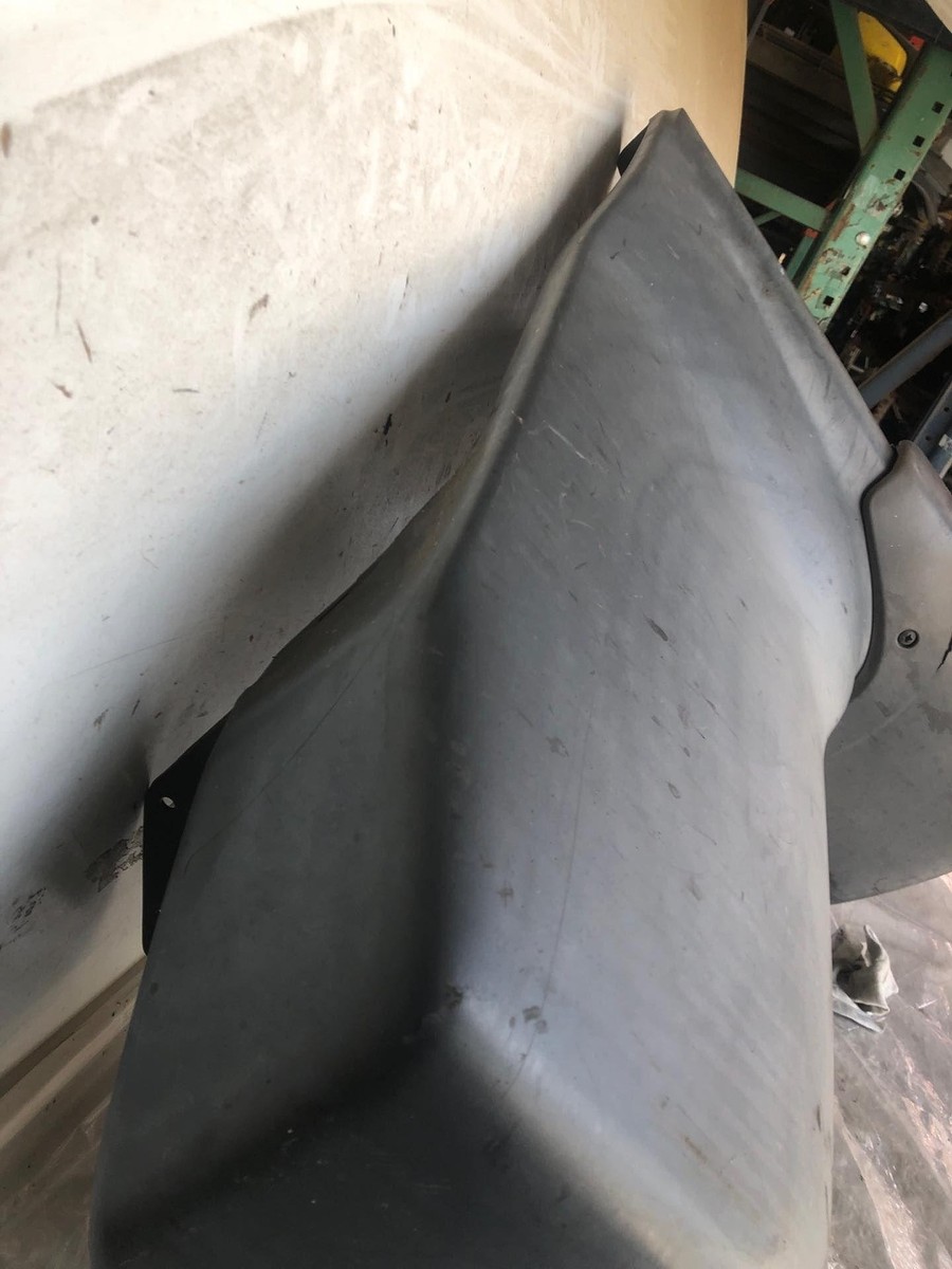 2002 NISSAN XTERRA SE Rear Mud Water Splash Guard Flaps Right