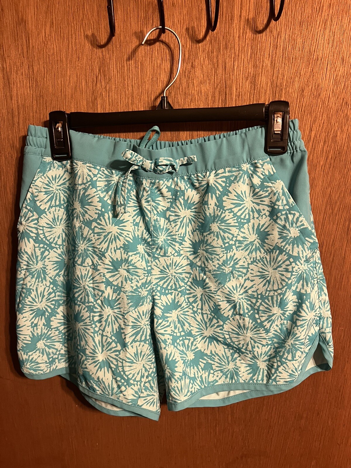 Picture 1 of 3