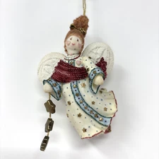 Enesco Christmas Ornament Angel's Delight with Stars 1996 Hearts on Cheeks