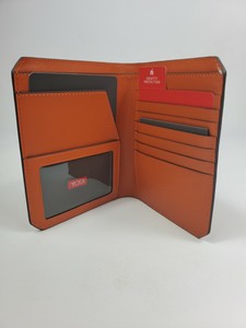 tumi leather passport holder
