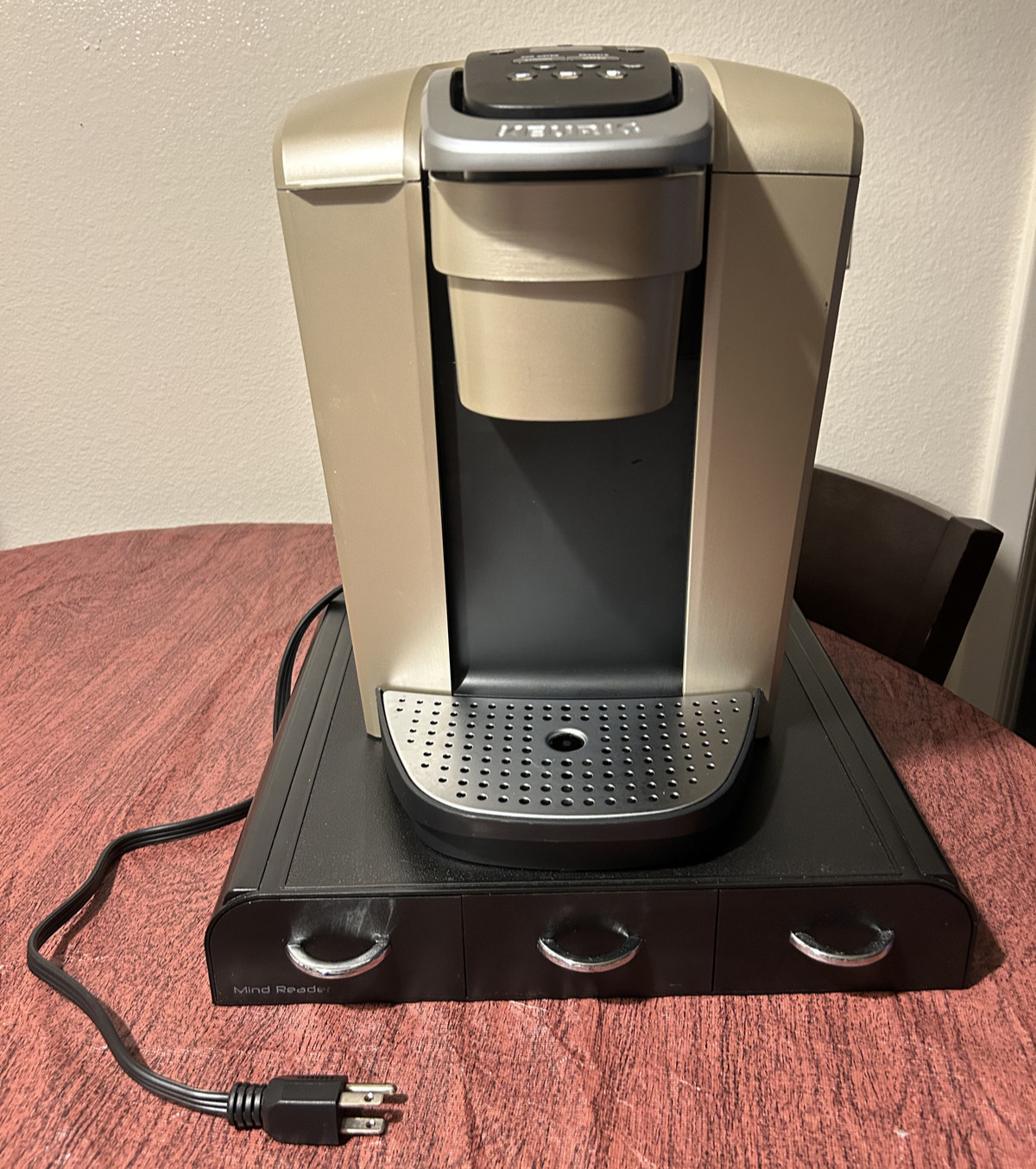 Keurig K-Elite Single Serve K-Cup Pod Coffee Maker with K-Cup Tray(Brushed Gold)