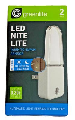 Greenlite LED Nite Lite Dusk To Dawn Motion Sensor Plug-In 2 Pack Automatic NIB