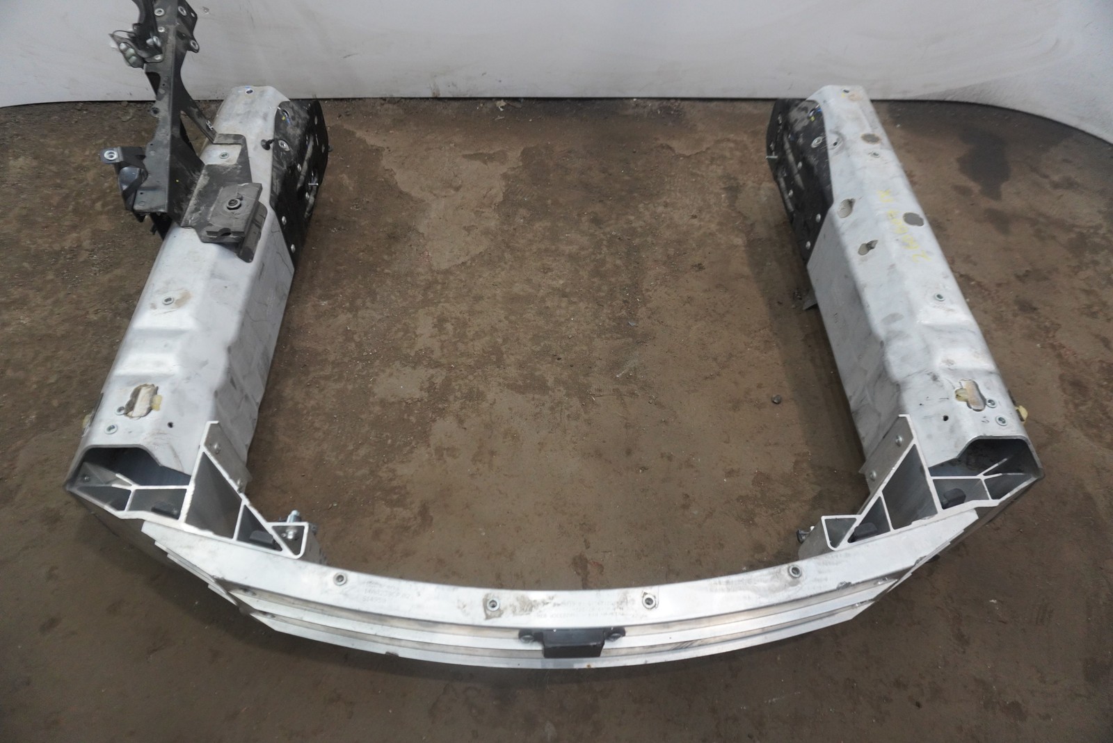 McLaren 750S Front Bumper guard P/N 14AA239CP