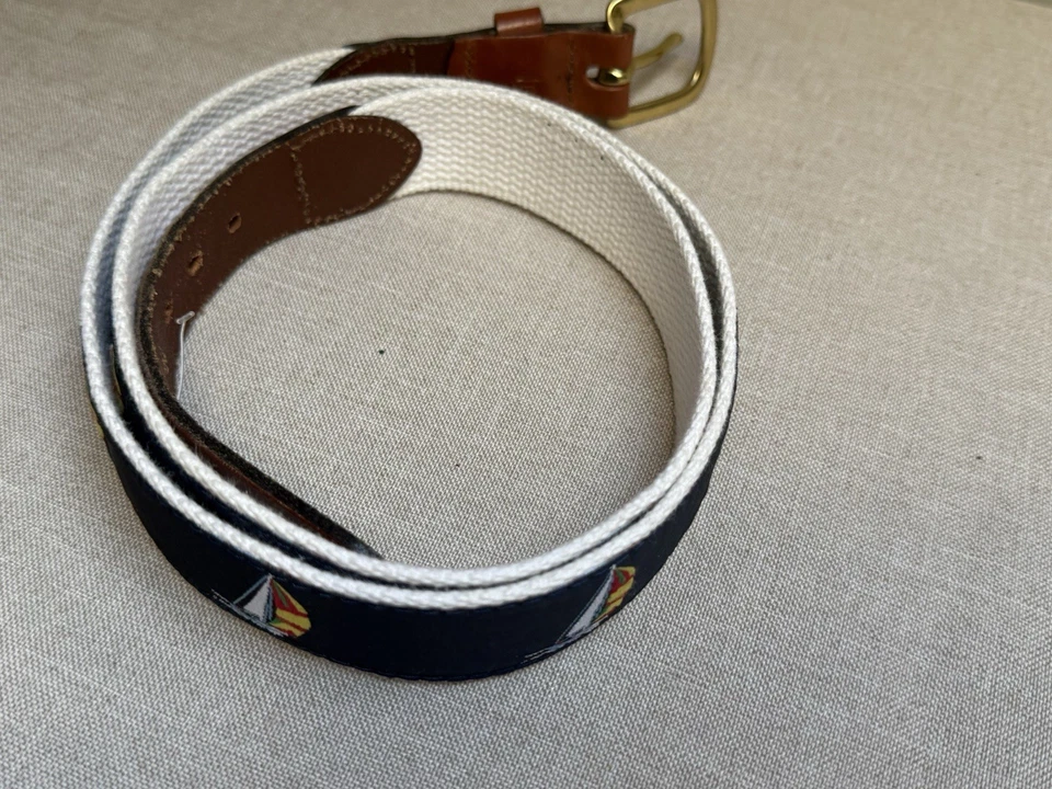 Cinto náutico masculino de couro e pano para veleiro tamanho 40 feito em Connecticut - Imagem 3 de 4