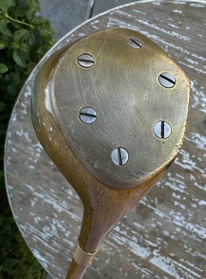 Club de golf vintage de eje de nogal americano | Driver de madera antiguo Foto 4 de 4