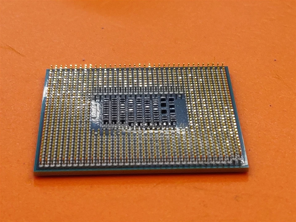 ⭐️⭐️⭐️⭐️⭐️ CPU Processor Intel Core i3-2330M SR04J Dual Core 2.2GHz - Image 3 of 3