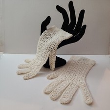 Wear Right 100 Cotton Hand Crocheted Gloves Size Small Wedding Elegant Classy