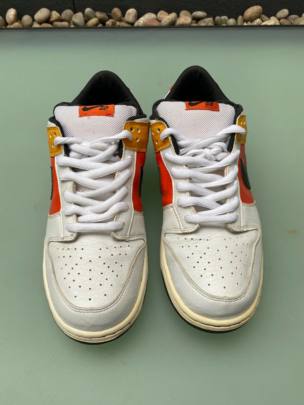 Nike SB Dunk Low Raygun Home 2005 US11 RARE image 2