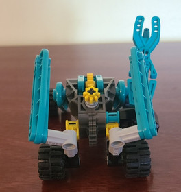 8 LEGO Technic Throwbots 8500 8501 8502 8503 8504 8505  8521 8522 w/Instructions